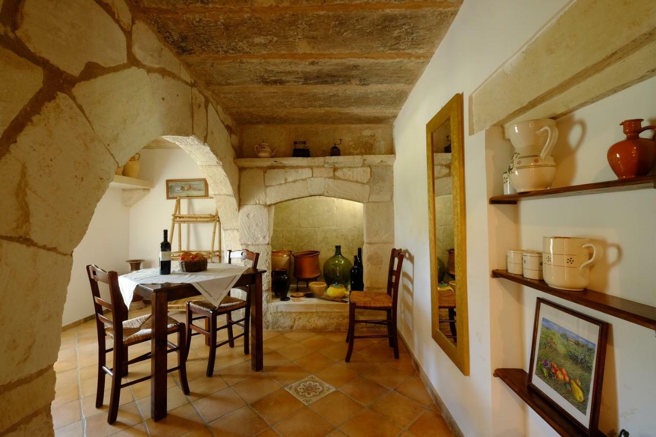 Masseria Casina Montana Corigliano d'Otranto Bagian luar foto